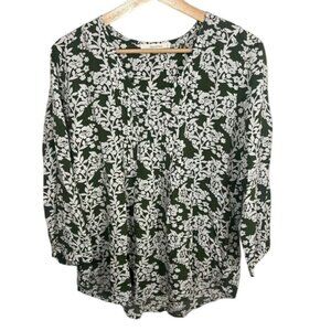 Fun2Fun NWOT top size S small Stitch Fix olive floral